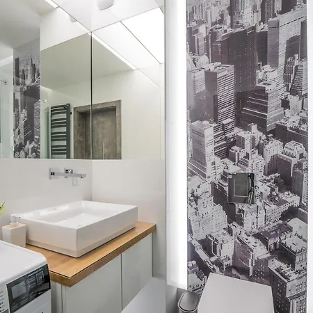 Homely Place Poznania *