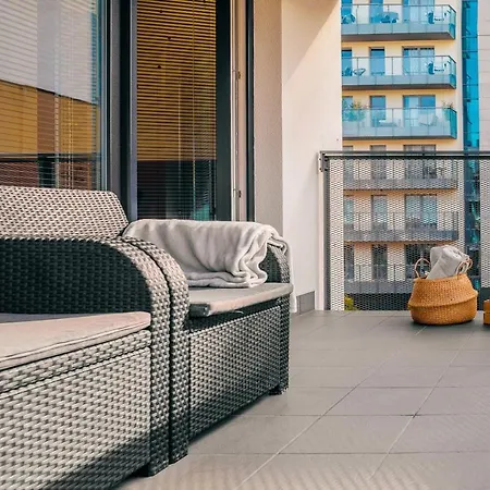 Mira Residence Poznan Old Town & Parking