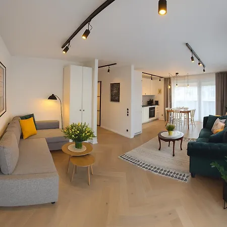 Mira Residence Poznan Old Town & Parking *